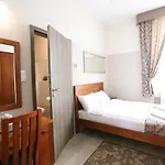 Ξενοδοχείο με διαμερίσματα Dream Garden Palace 3*