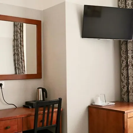 Dream Garden Palace Krakow