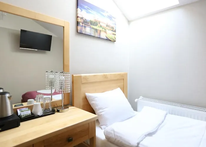 아파트호텔 Dream Garden Palace 3*